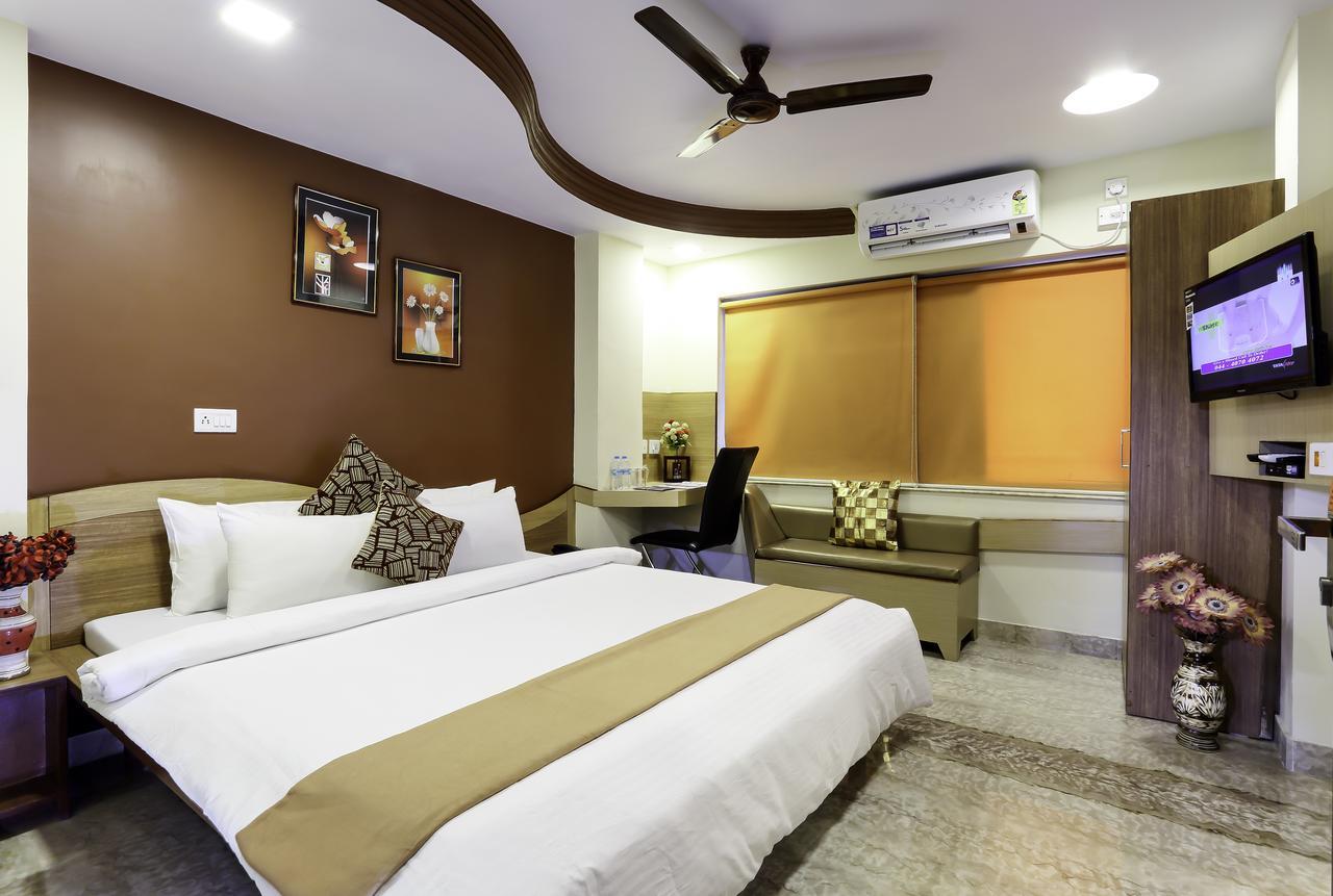 Hotel Narayani Enclave Kolkata Bagian luar foto