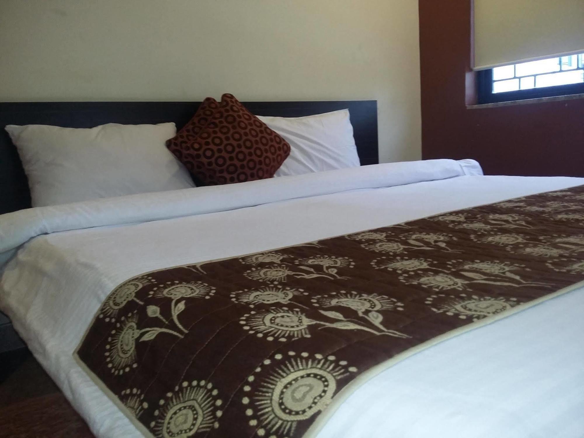 Hotel Narayani Enclave Kolkata Bagian luar foto